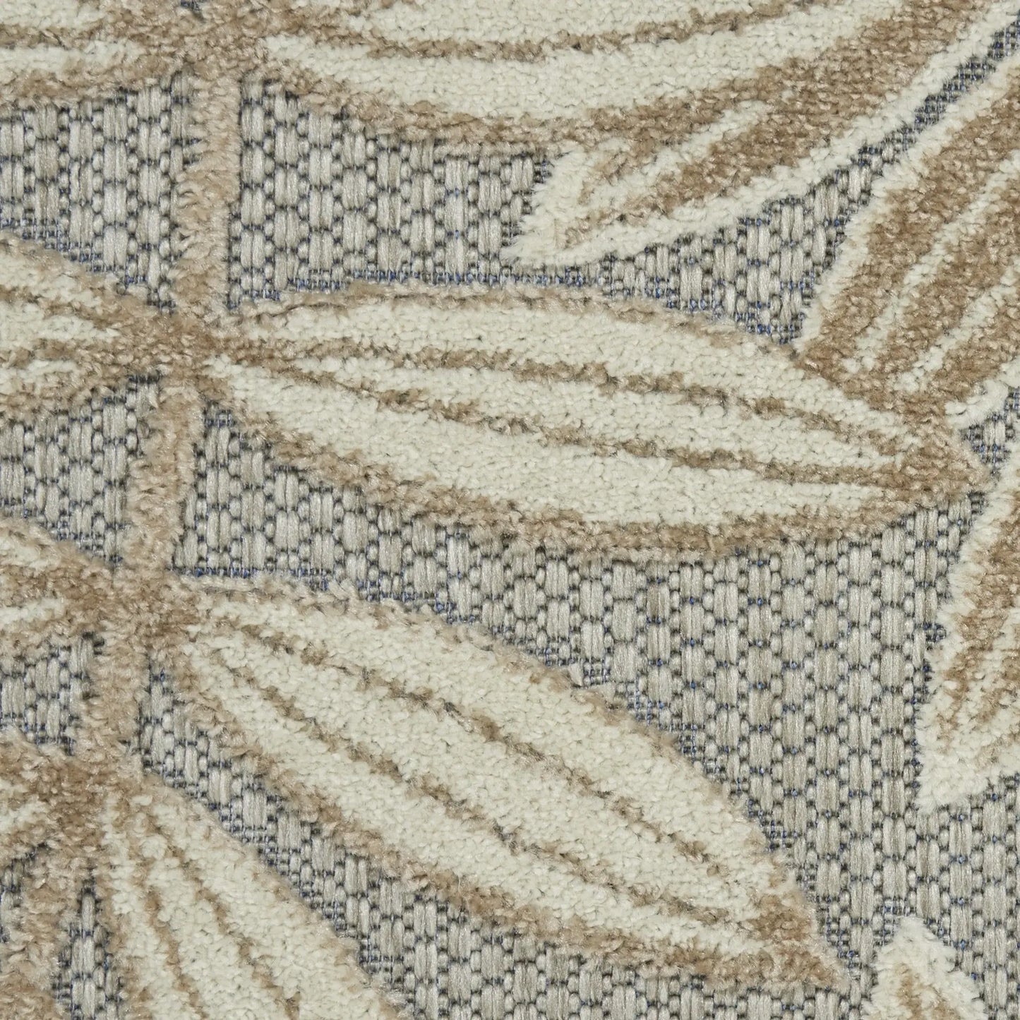 5' X 8' Gray And Ivory Floral Indoor Outdoor Area Rug - Homeroots - Flyclothing LLC