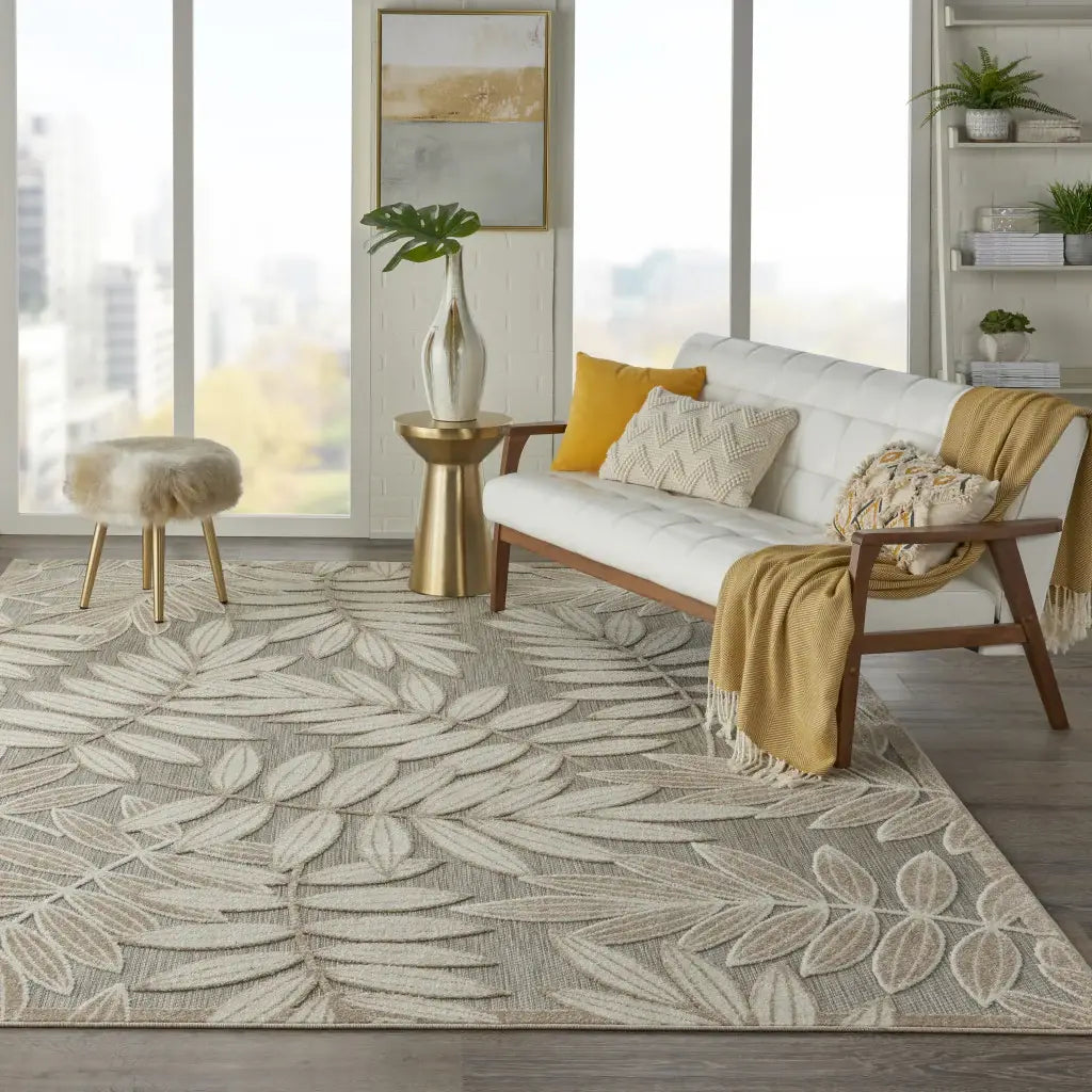 8' X 11' Gray And Ivory Floral Indoor Outdoor Area Rug - Homeroots - Flyclothing LLC