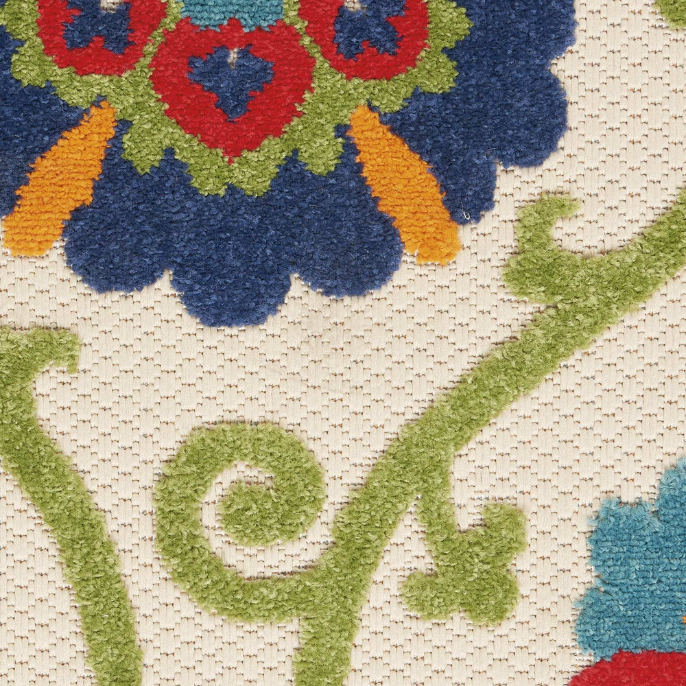 5' Round Ivory And Blue Round Floral Indoor Outdoor Area Rug - Homeroots - Flyclothing LLC