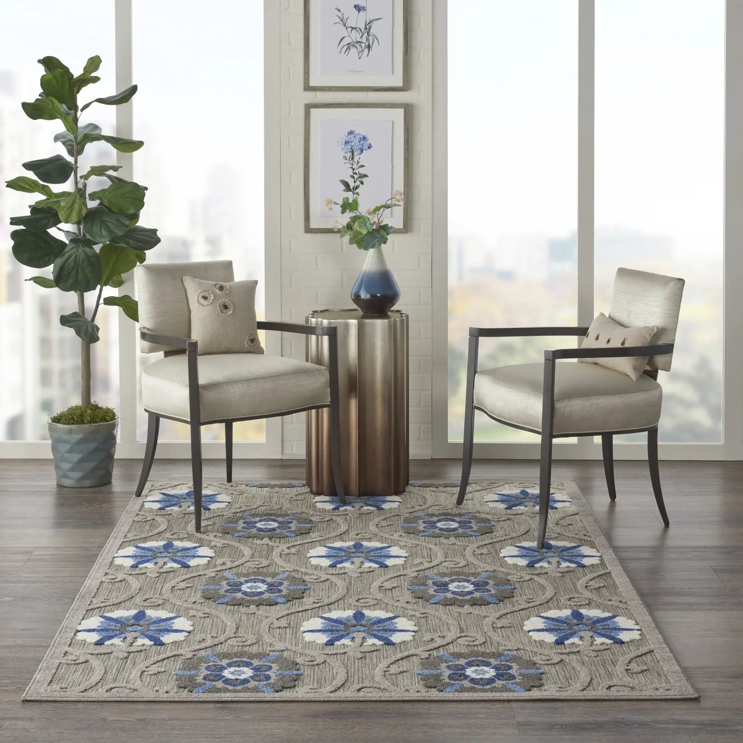 4' X 6' Blue And Gray Floral Indoor Outdoor Area Rug - Homeroots - Flyclothing LLC