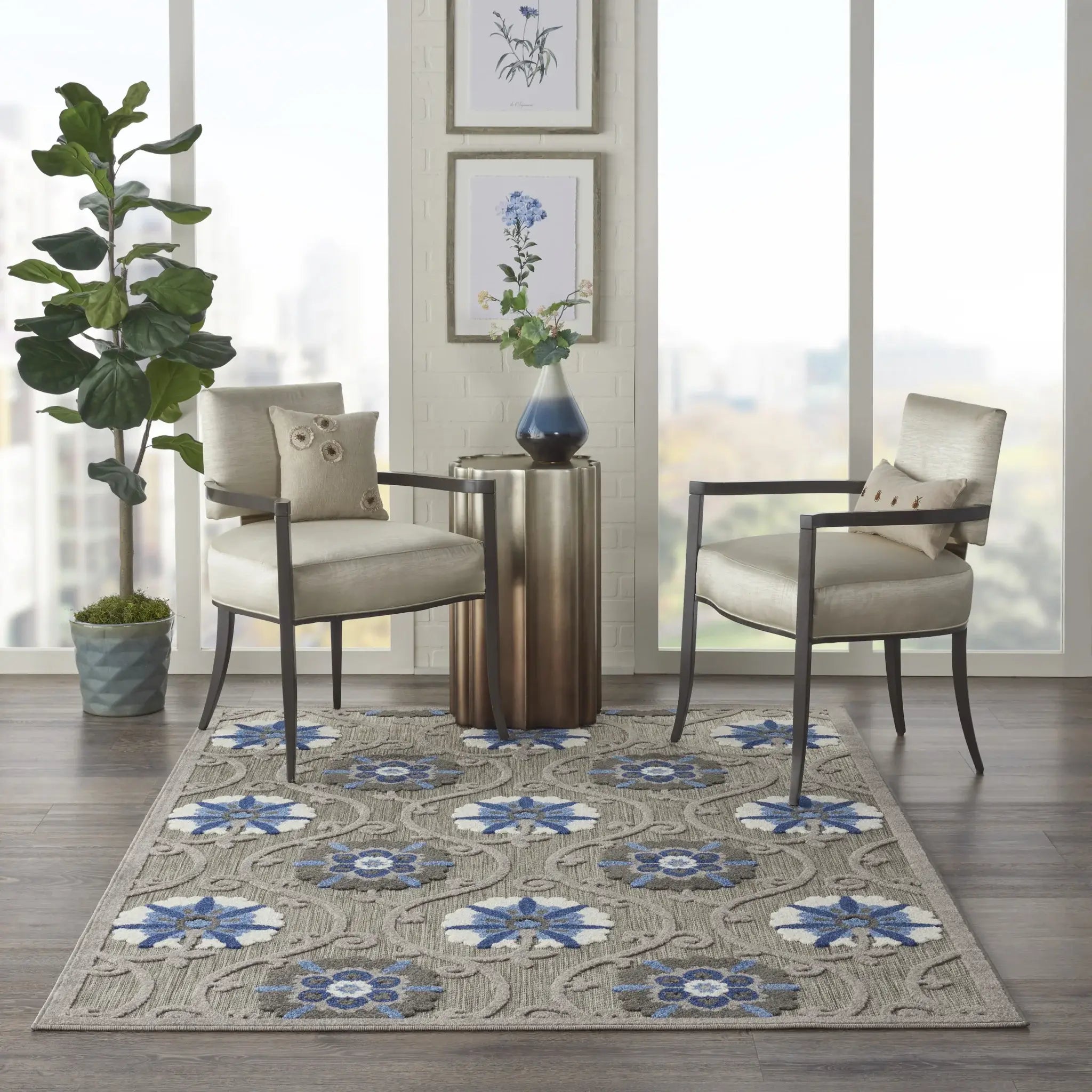 4' X 6' Blue And Gray Floral Indoor Outdoor Area Rug - Homeroots - Flyclothing LLC
