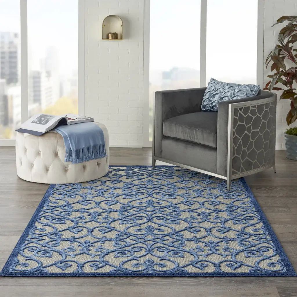 5' X 8' Blue And Gray Floral Indoor Outdoor Area Rug - Homeroots - Flyclothing LLC