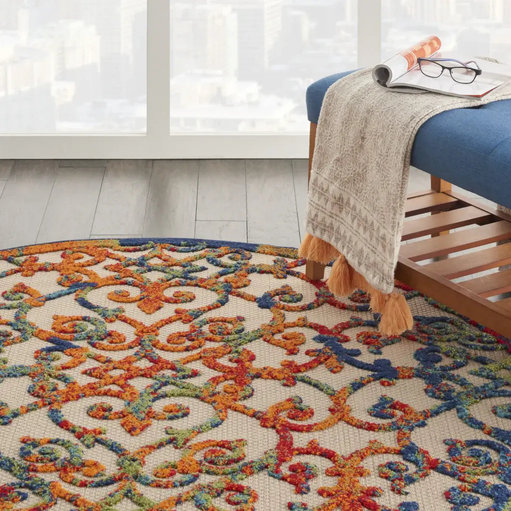 4' Round Ivory And Blue Round Floral Indoor Outdoor Area Rug - Homeroots - Flyclothing LLC