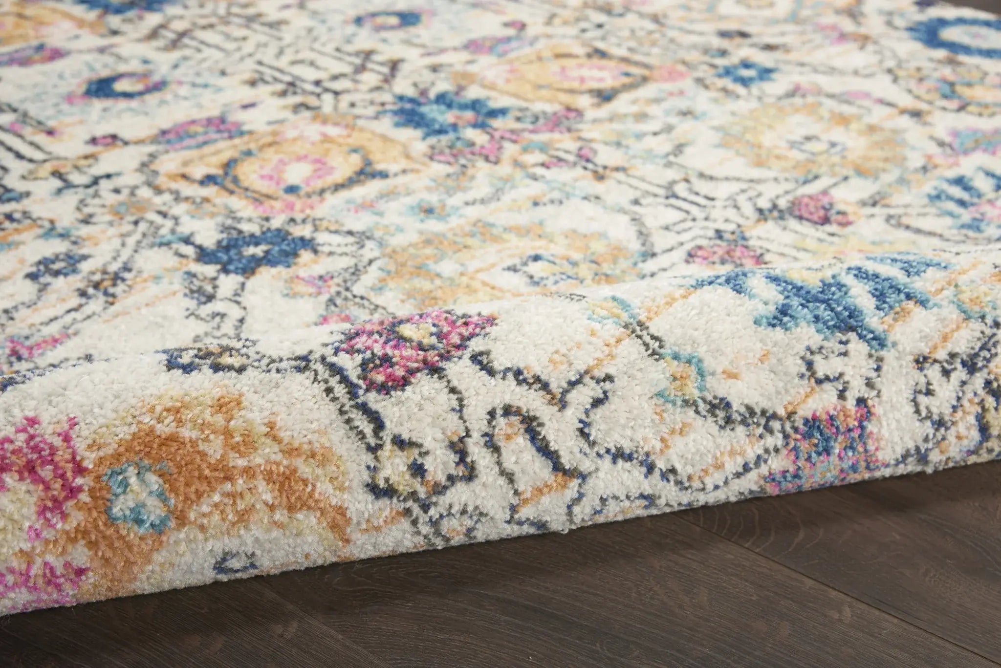5' X 7' Orange And Ivory Floral Power Loom Area Rug - Homeroots - Flyclothing LLC