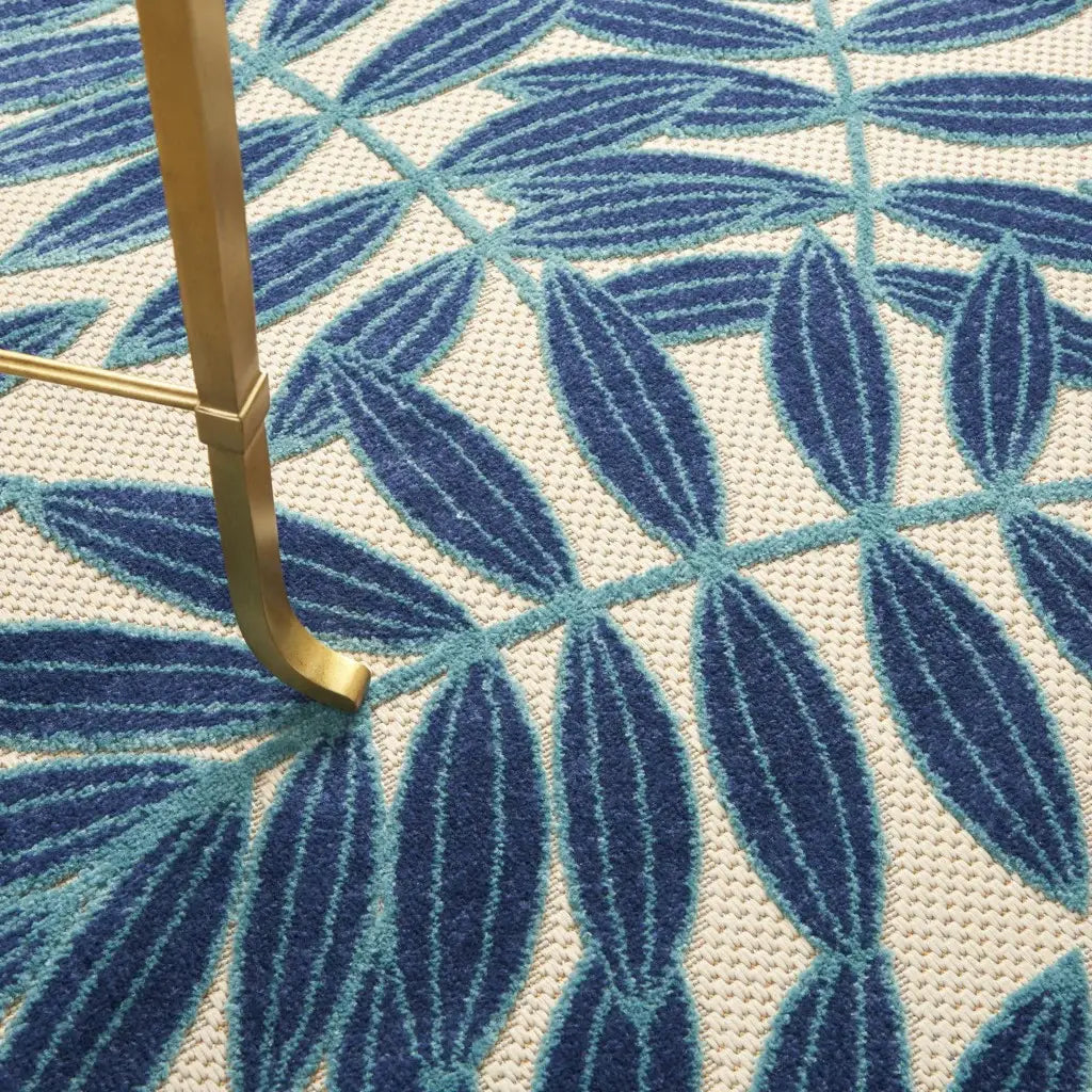 4' Round Blue And Ivory Round Floral Indoor Outdoor Area Rug - Homeroots - Flyclothing LLC