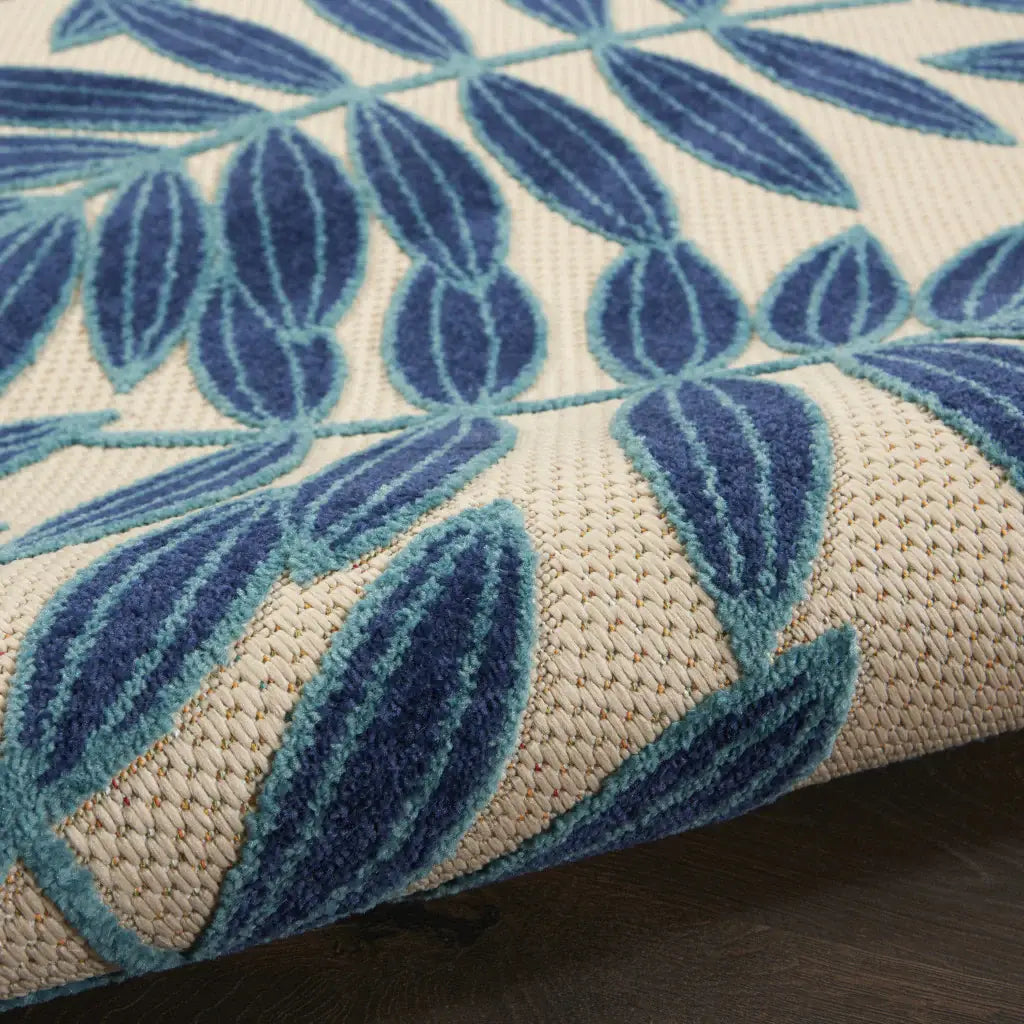 5' X 5' Navy Round Floral Indoor Outdoor Area Rug - Homeroots - Flyclothing LLC