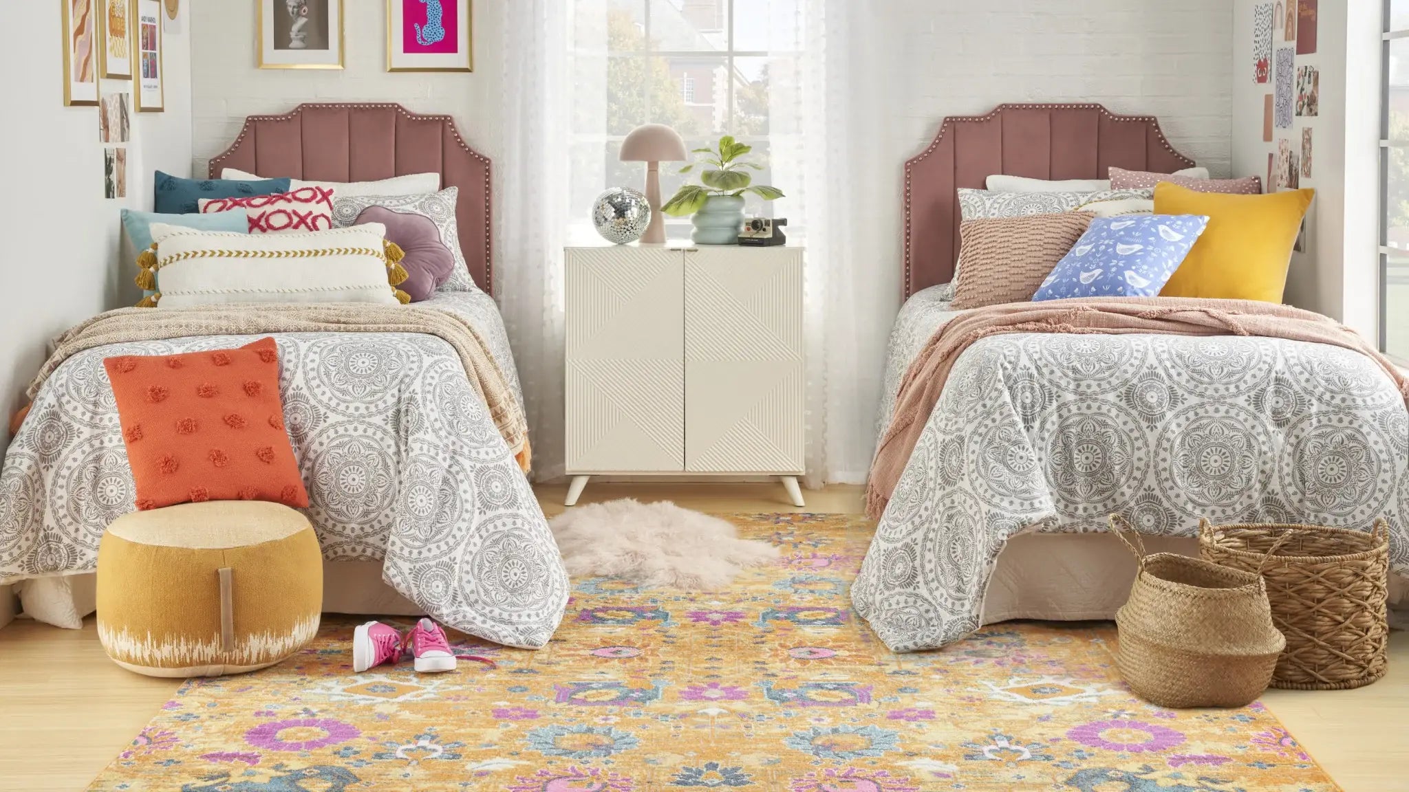 7' X 10' Sunset Floral Power Loom Area Rug - Homeroots - Flyclothing LLC