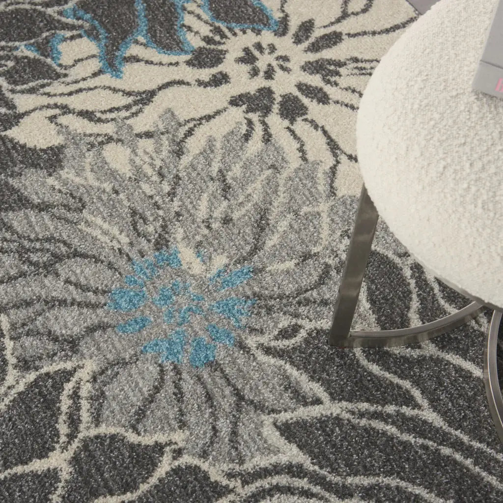 5' X 7' Blue And Gray Floral Power Loom Area Rug - Homeroots - Flyclothing LLC