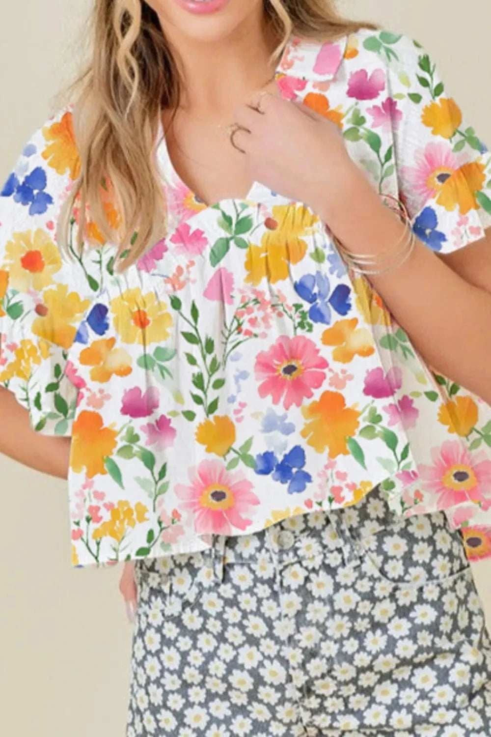 Floral Boxy Fit Ruffled Short Sleeve Blouse - Trendsi - Flyclothing LLC