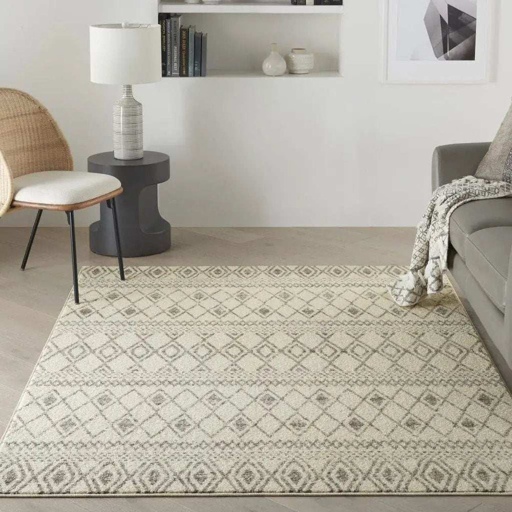 5' X 7' Gray Geometric Berber Power Loom Area Rug - Homeroots - Flyclothing LLC