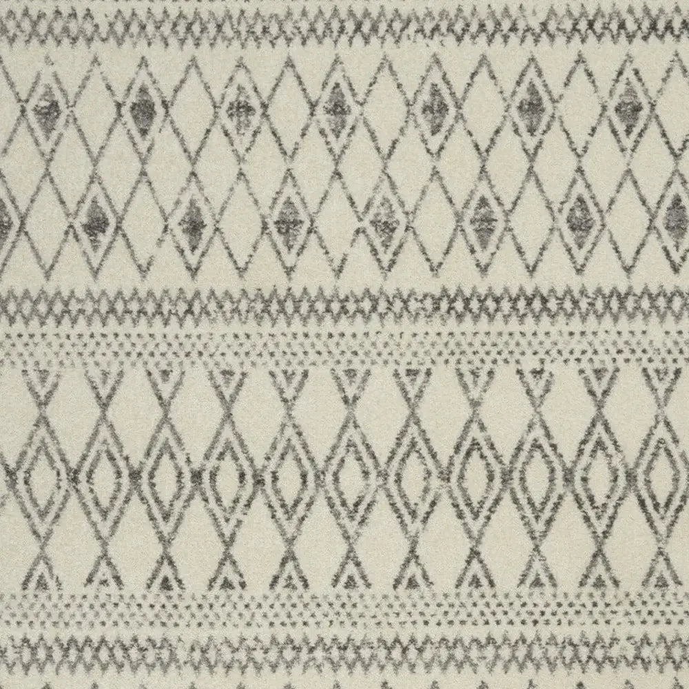 5' X 7' Gray Geometric Berber Power Loom Area Rug - Homeroots - Flyclothing LLC