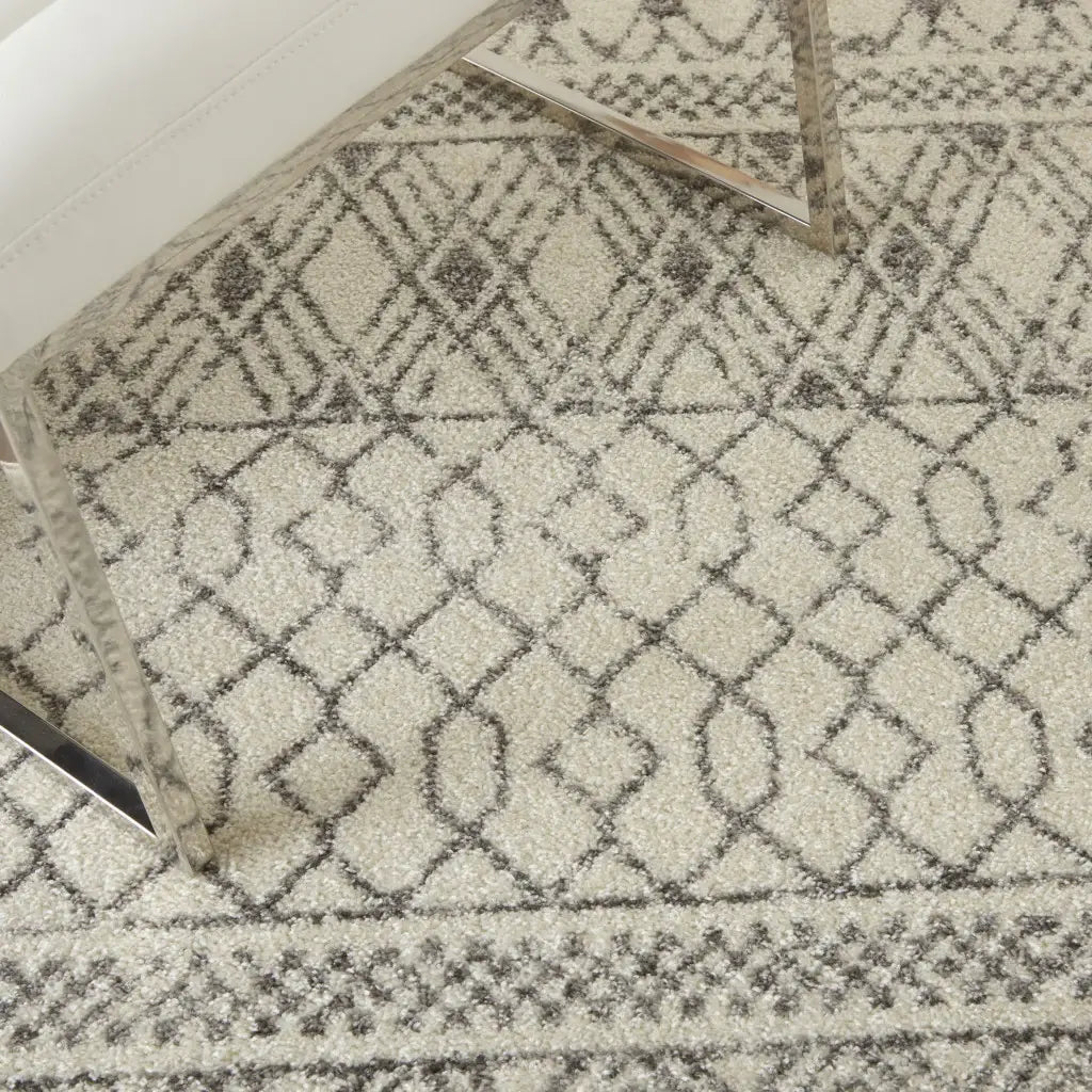 5' X 7' Gray Geometric Power Loom Area Rug - Homeroots - Flyclothing LLC