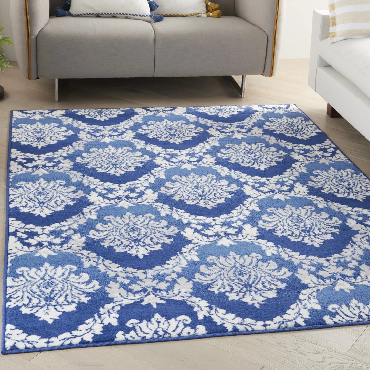 6' X 9' Blue Floral Dhurrie Area Rug - Homeroots - Flyclothing LLC