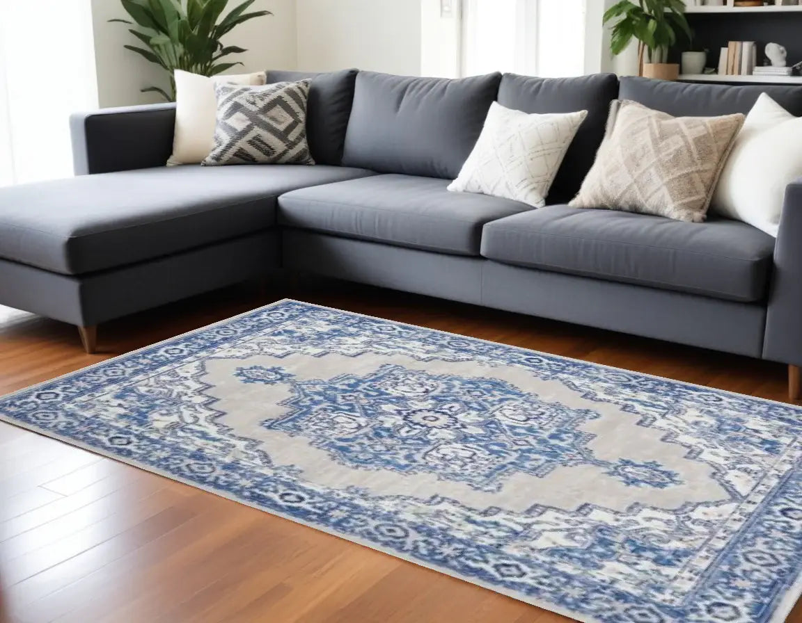 6' X 9' Blue Gray Floral Dhurrie Area Rug - Homeroots - Flyclothing LLC