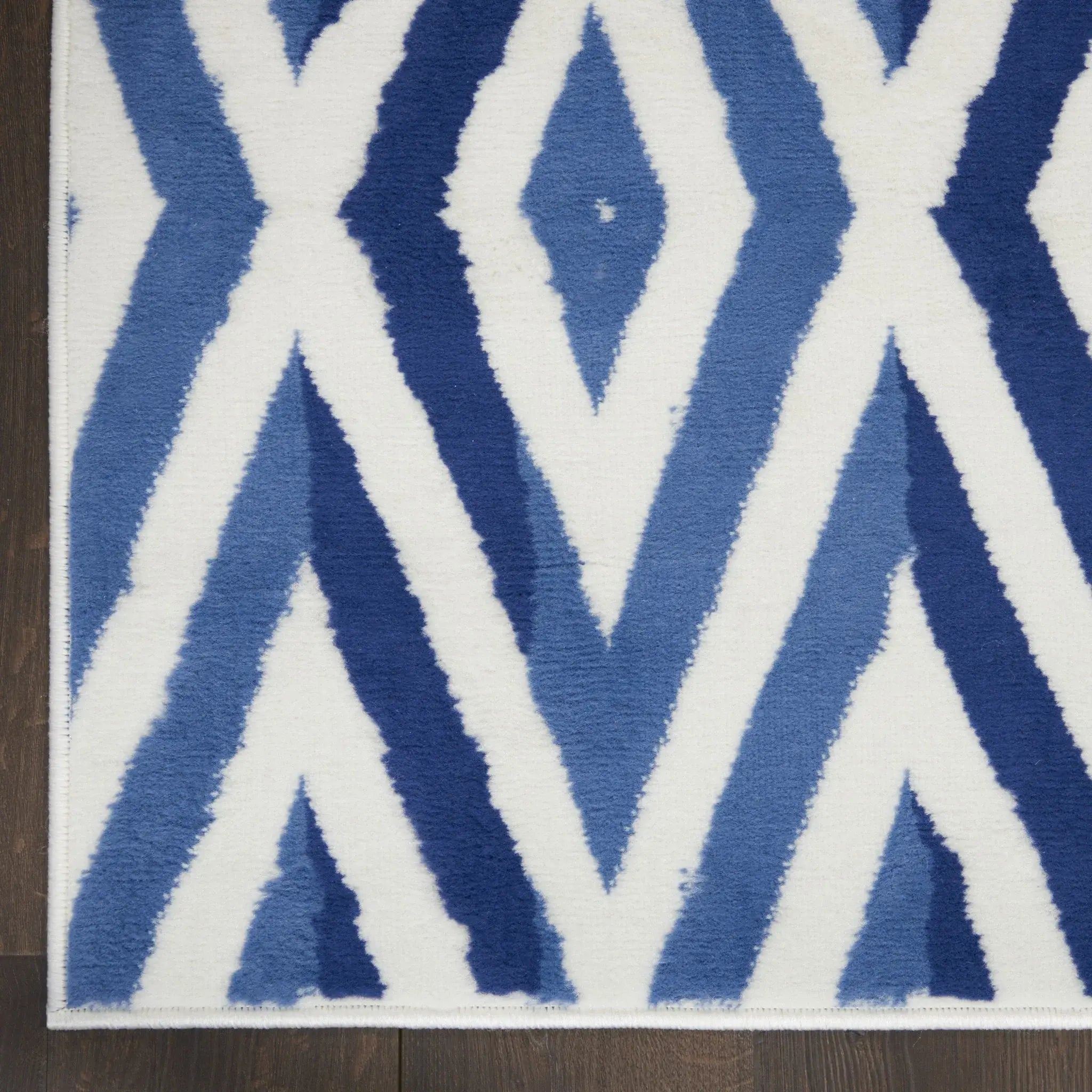 5' X 7' Blue And Ivory Geometric Dhurrie Area Rug - Homeroots - Flyclothing LLC