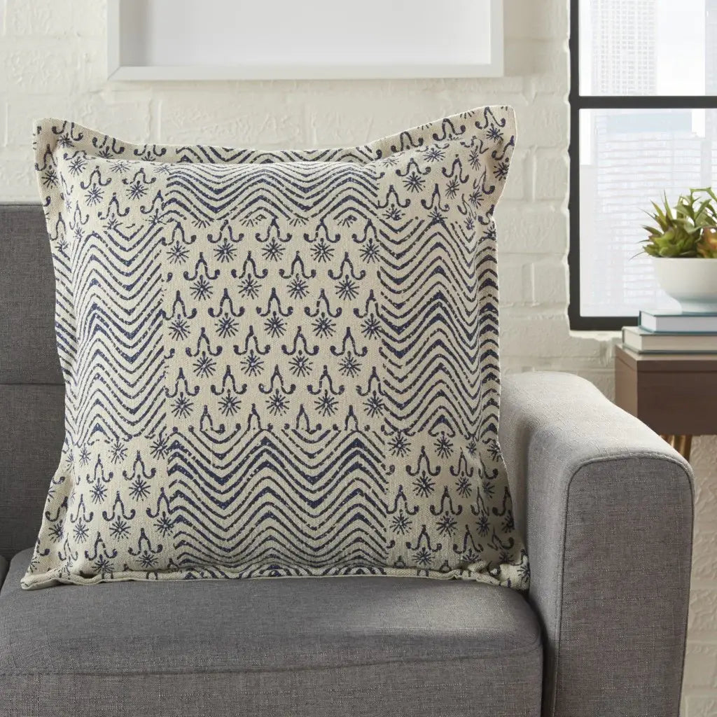 Indigo And Ivory Floral Waves Throw Pillow - Homeroots - Flyclothing LLC
