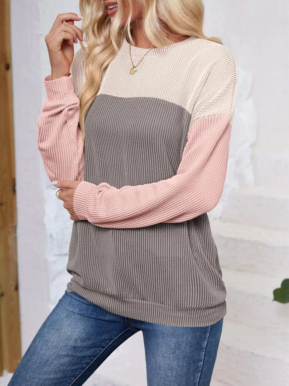 Color Block Round Neck Long Sleeve Sweatshirt - Trendsi - Flyclothing LLC