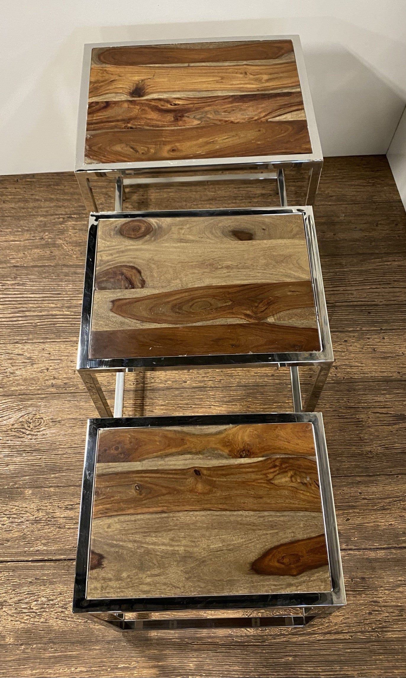 Set of Three 21" Silver And Brown Solid Wood Nested Tables - Homeroots - Flyclothing LLC