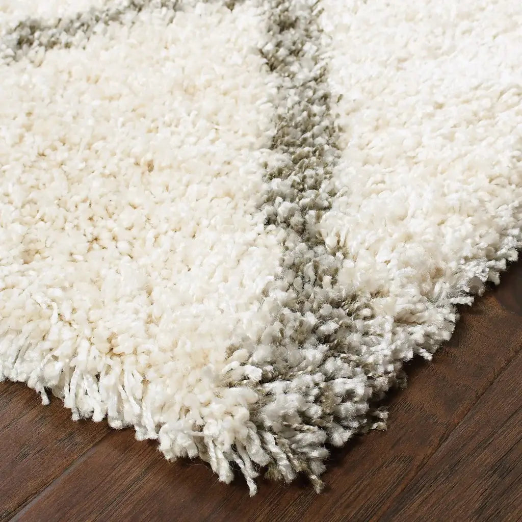 7' X 10' Ivory And Gray Geometric Lattice Area Rug - Homeroots - Flyclothing LLC