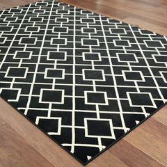9' X 12' Black Ivory Machine Woven Geometric Diamonds Indoor Area Rug
