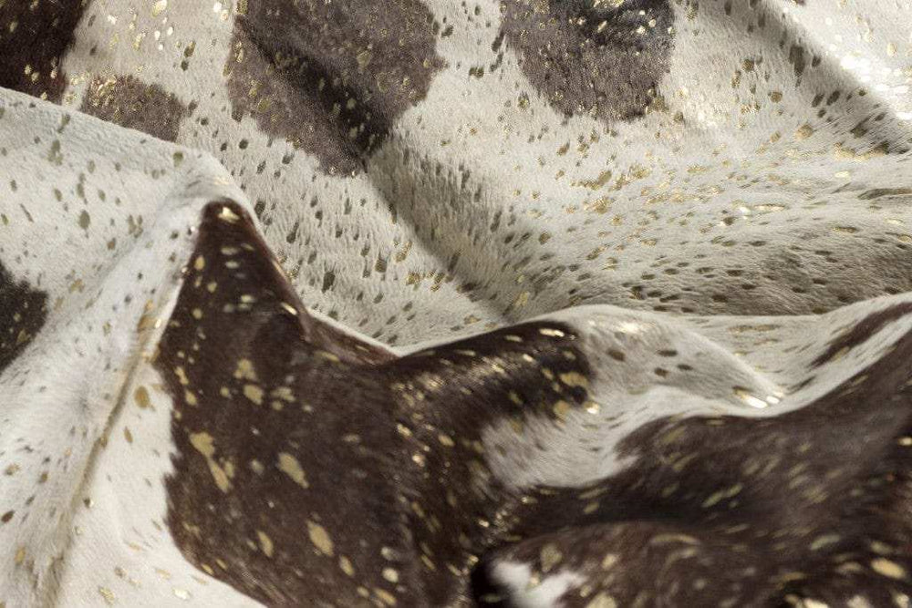 6' X 7' Dark Brown White And Gold Natural Cowhide Area Rug - Homeroots - Flyclothing LLC