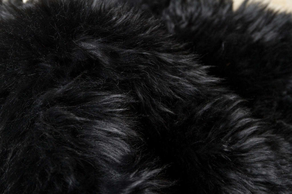 3' X 5' Black Natural Sheepskin Area Rug - Homeroots - Flyclothing LLC