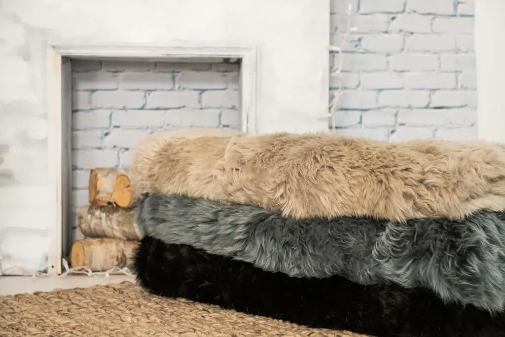 3' X 5' Gray Natural Rectangular Sheepskin Area Rug - Homeroots - Flyclothing LLC