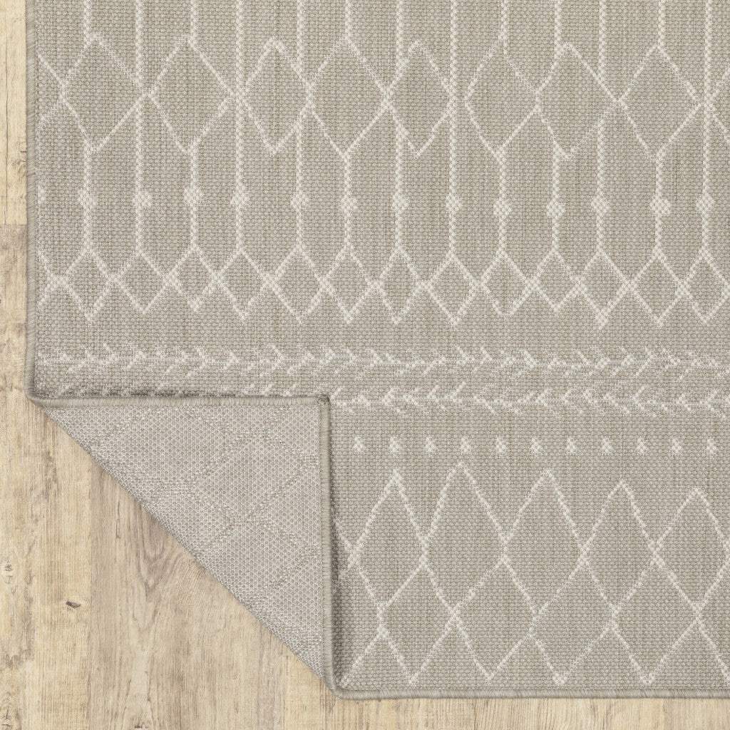 3' X 5' Gray and Ivory Indoor Outdoor Area Rug - Homeroots - Flyclothing LLC