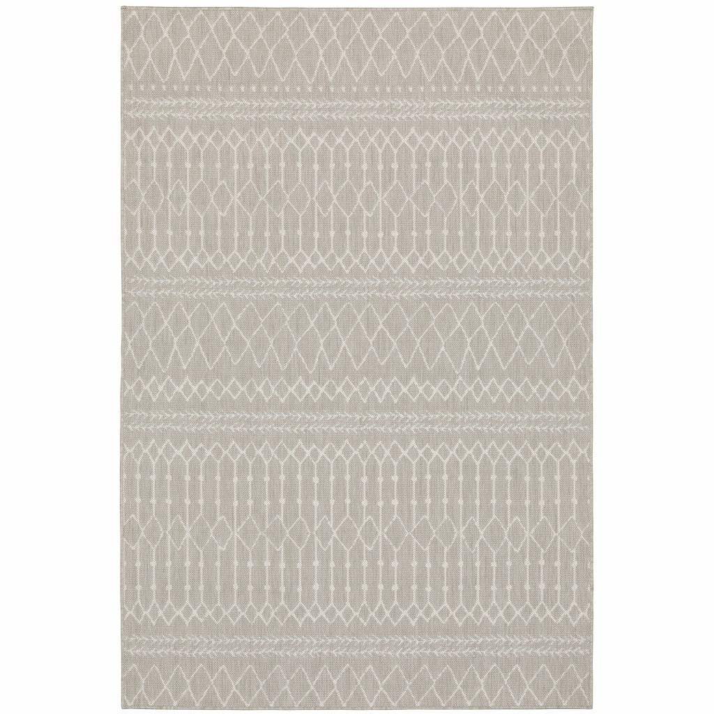 5' X 7' Gray and Ivory Indoor Outdoor Area Rug - Homeroots - Flyclothing LLC
