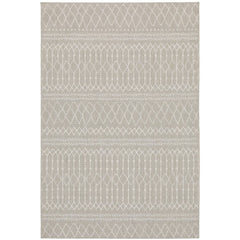 5' X 7' Gray and Ivory Indoor Outdoor Area Rug - Homeroots