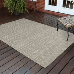 5' X 7' Gray and Ivory Indoor Outdoor Area Rug - Homeroots