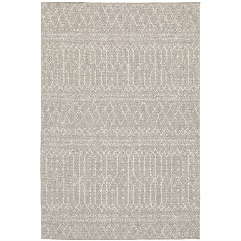 7' X 9' Gray and Ivory Indoor Outdoor Area Rug - Homeroots