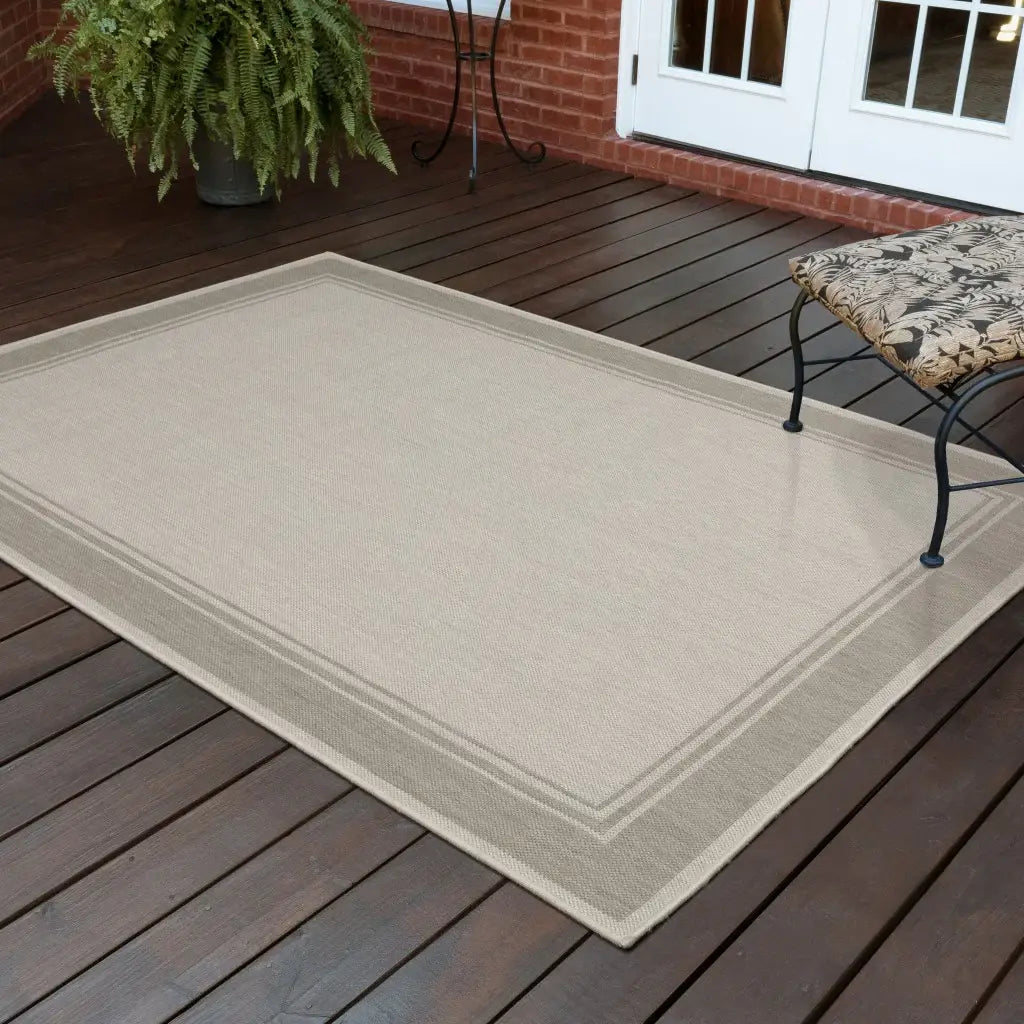 7' X 9' Gray and Ivory Indoor Outdoor Area Rug - Homeroots - Flyclothing LLC