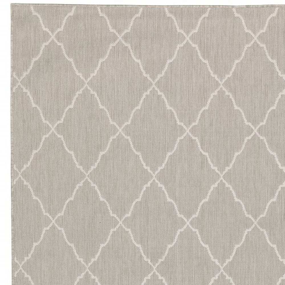 7' X 9' Gray and Ivory Indoor Outdoor Area Rug - Homeroots - Flyclothing LLC
