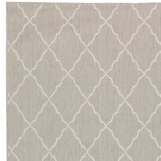7' X 9' Gray and Ivory Indoor Outdoor Area Rug - Homeroots - Flyclothing LLC
