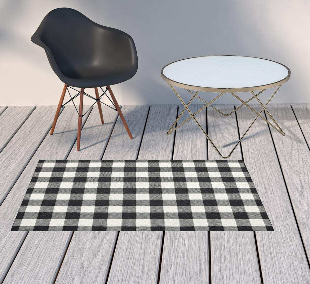 2' X 4' Black and Ivory Indoor Outdoor Area Rug - Homeroots - Flyclothing LLC