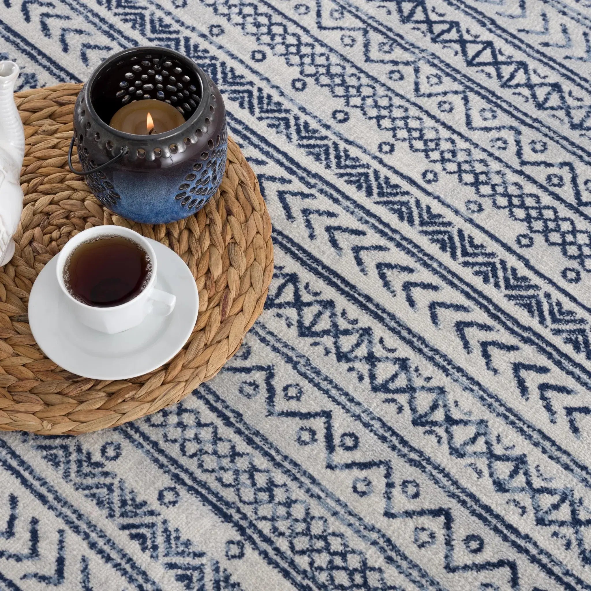 2' X 4' Navy Blue Decorative Stripes Area Rug - Homeroots - Flyclothing LLC