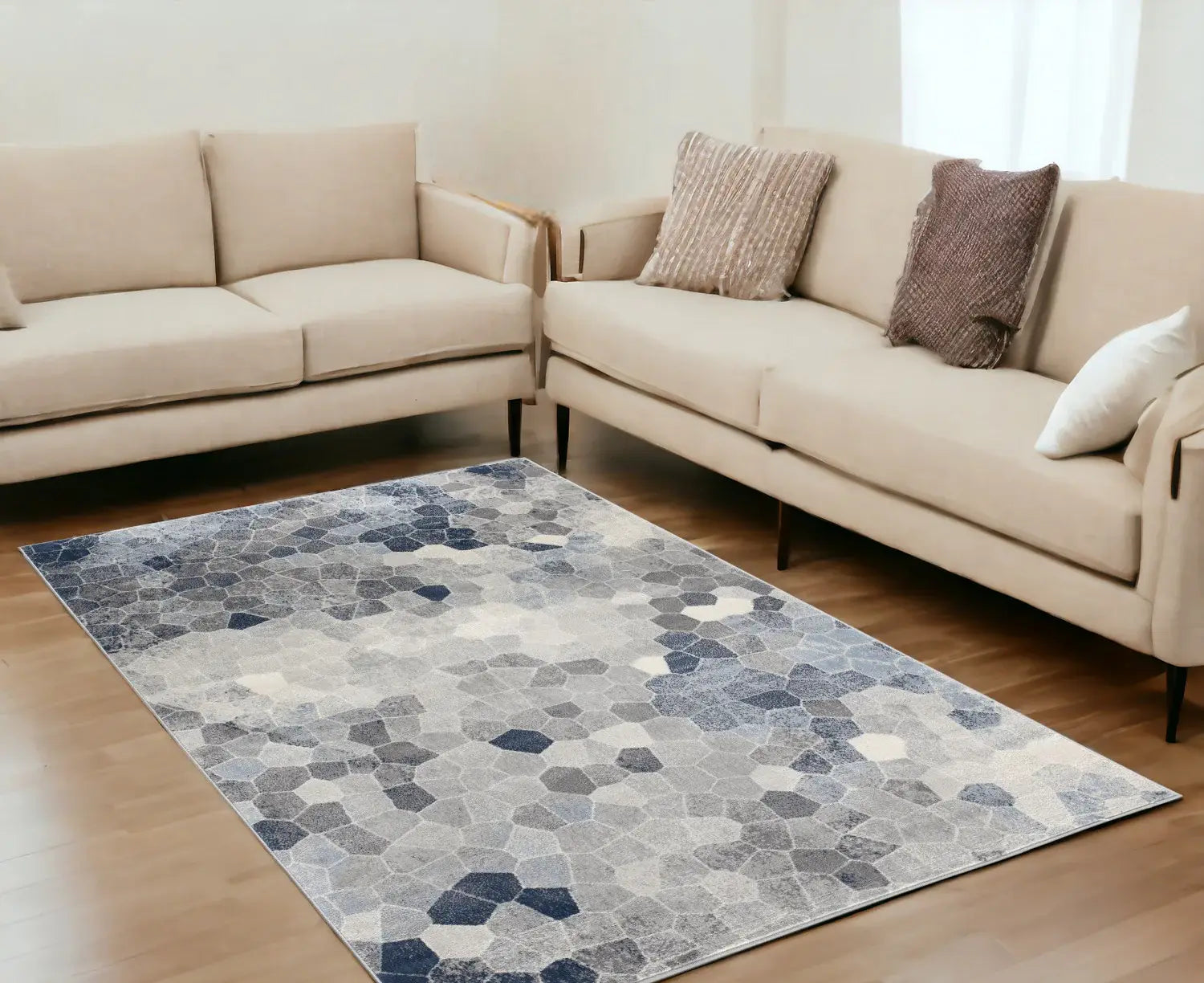 5' X 8' Navy Blue Cobblestone Pattern Area Rug - Homeroots - Flyclothing LLC