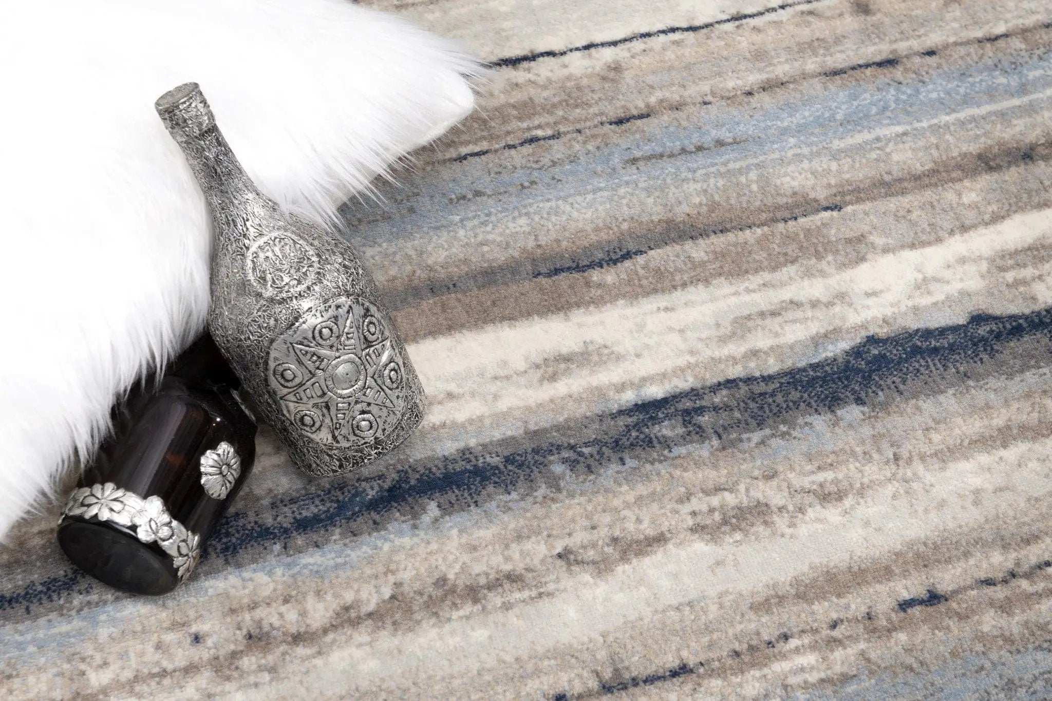 2' X 6' Blue And Beige Distressed Stripes Area Rug - Homeroots - Flyclothing LLC