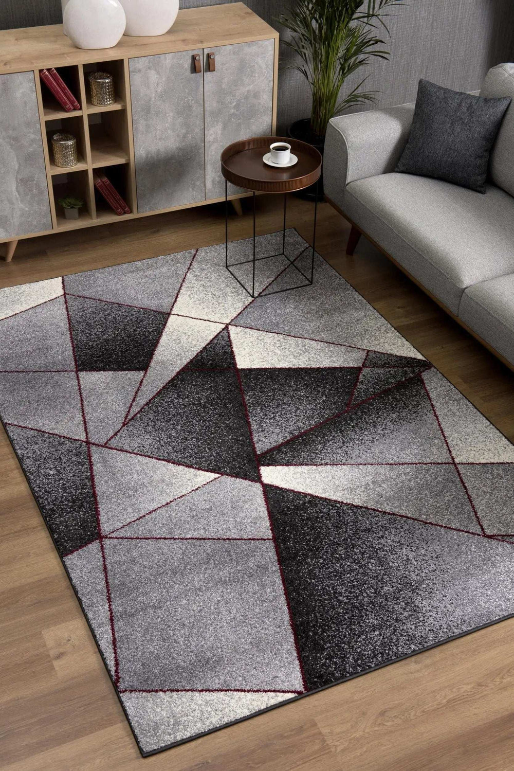 4' X 6' Grey Red Geometric Area Rug - Homeroots - Flyclothing LLC
