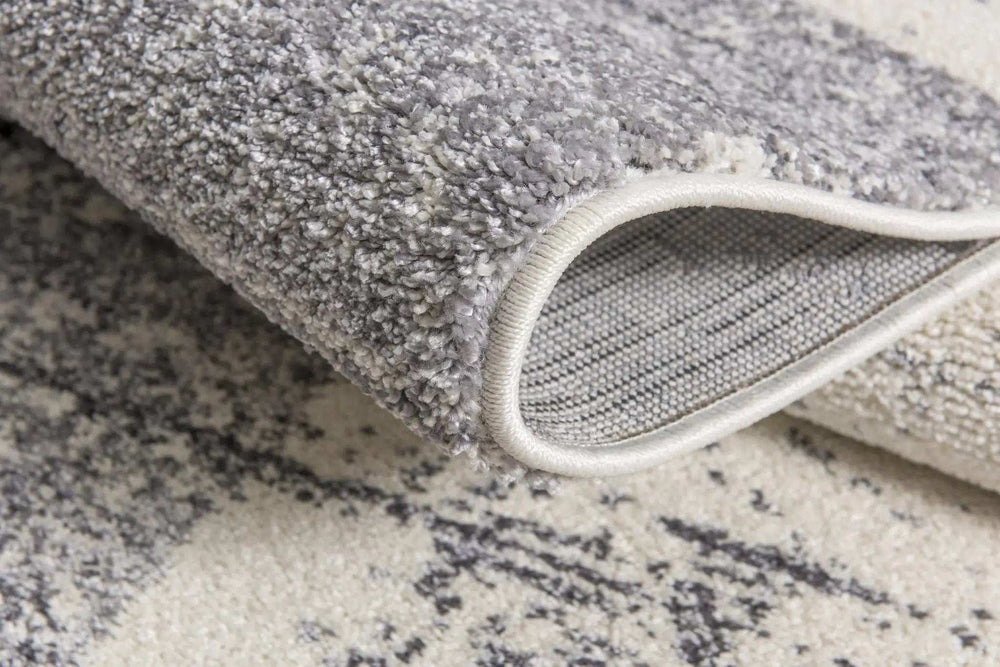 8' X 11' White And Gray Checkered Area Rug - Homeroots - Flyclothing LLC