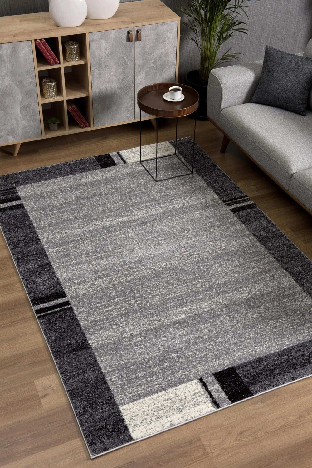 4' X 6' Gray Modern Bordered Area Rug - Homeroots - Flyclothing LLC