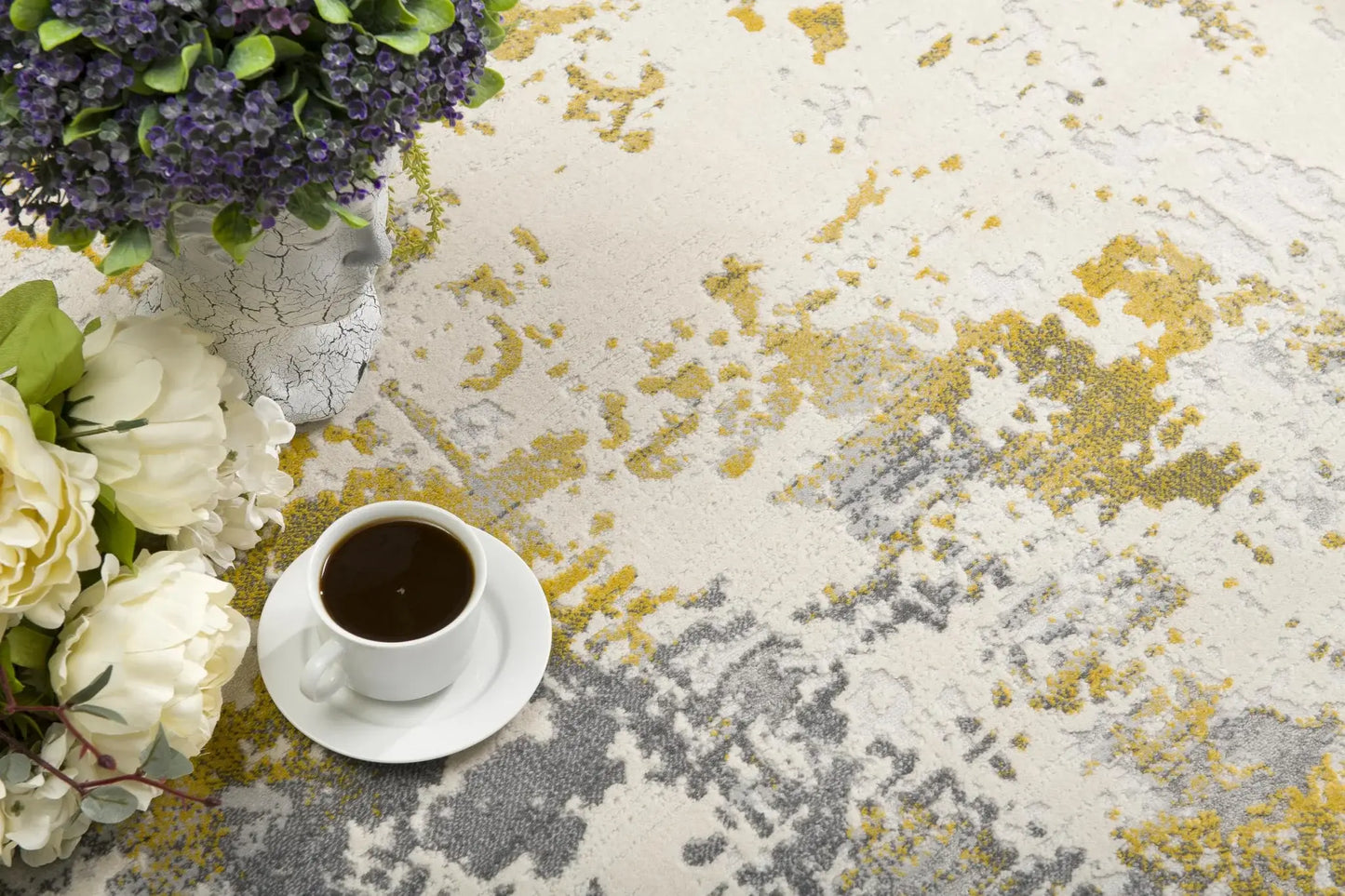 6' X 9' Gold Abstract Dhurrie Area Rug - Homeroots - Flyclothing LLC