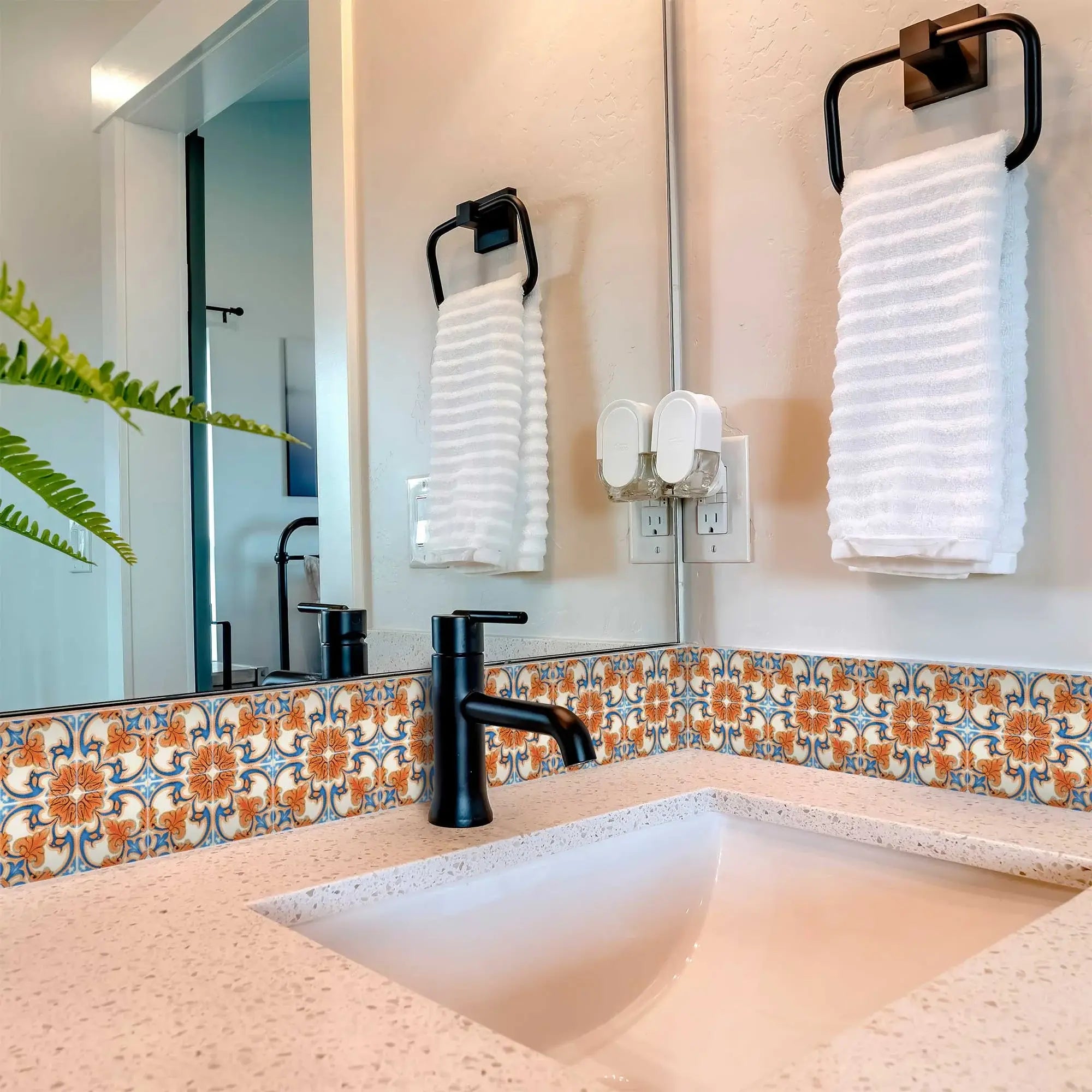 4" X 4" Queen Mosaic Removable Peel And Stick Tiles - Homeroots - Flyclothing LLC