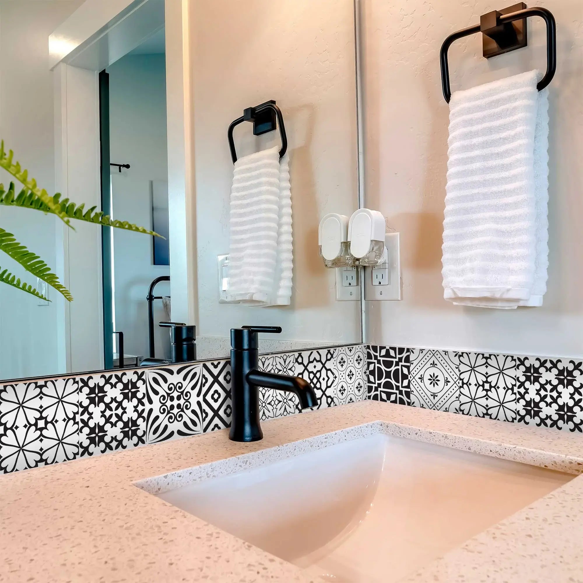 4" X 4" Black And White Mash Peel And Stick Removable Tiles - Homeroots - Flyclothing LLC