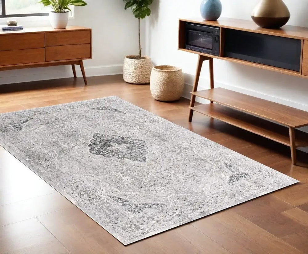 4' X 6' Grey Oriental Area Rug - Homeroots