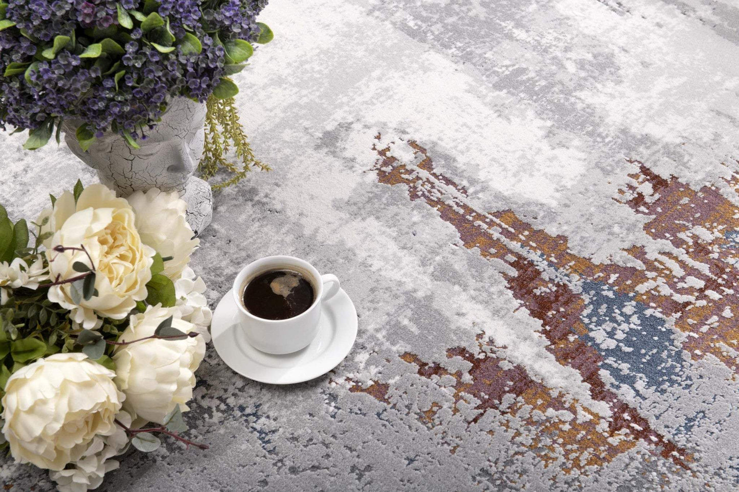 4' X 6' Gray And Ivory Modern Abstract Area Rug - Homeroots - Flyclothing LLC