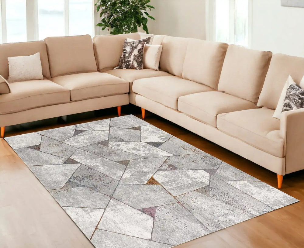 7' X 10' Grey Geometric Area Rug - Homeroots