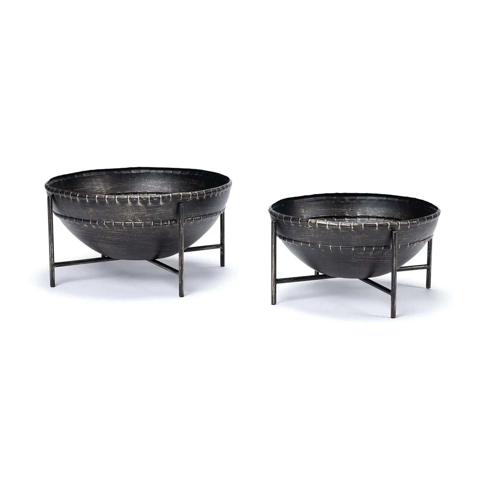Set Of Two Metal Bowls With Stands - Homeroots - Flyclothing LLC