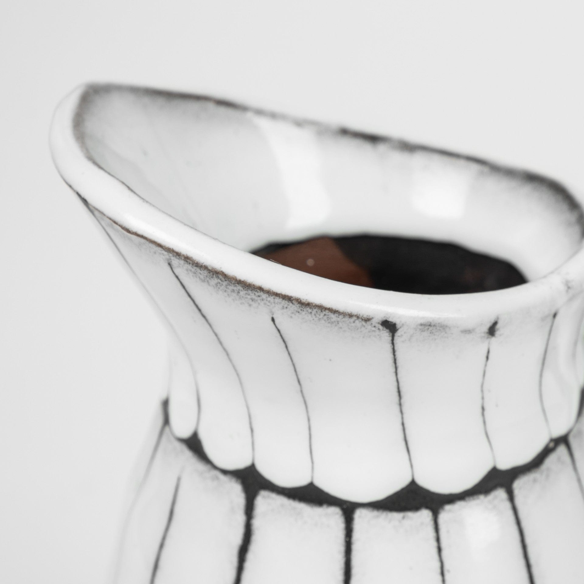 10" White And Black Artisan Glaze Ceramic Pitcher - Homeroots - Flyclothing LLC